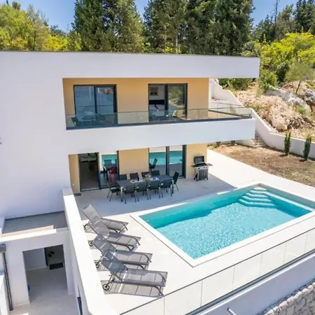 Dom wakacyjny Luxury Navis - *